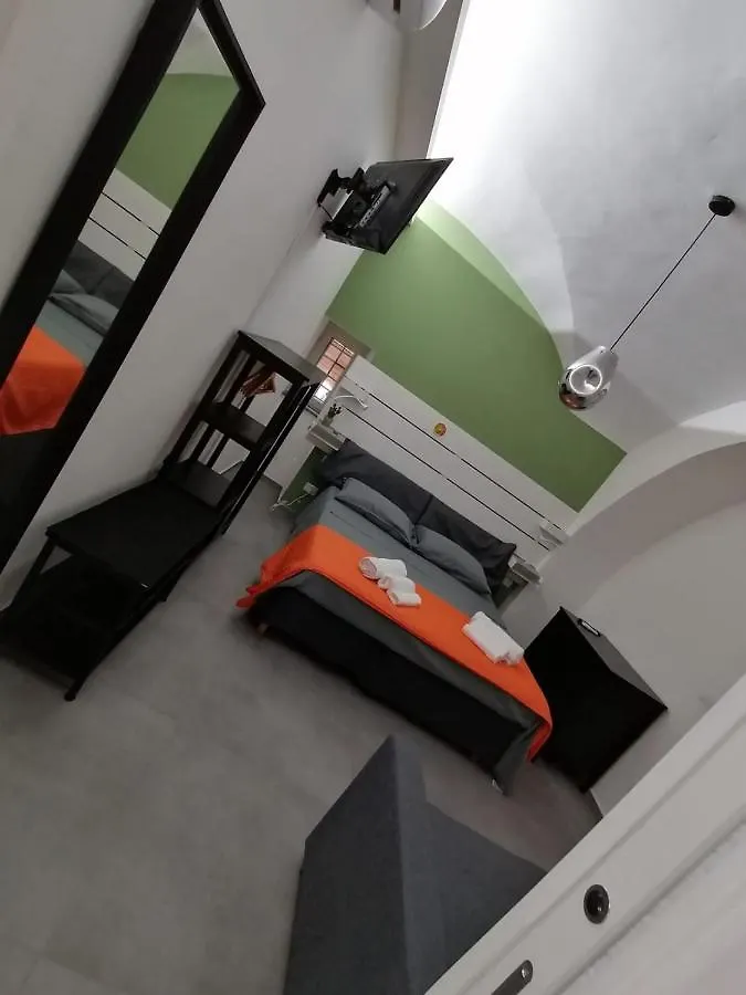 Ferienwohnung La Casa Di Orlando CTA 0*,