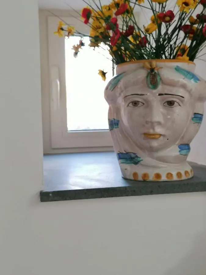 Apartment Ferienwohnung La Casa Di Orlando CTA Italien