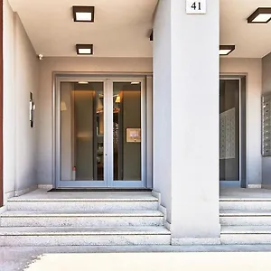 Monviso Modern - Exclusive Appartamento Milano